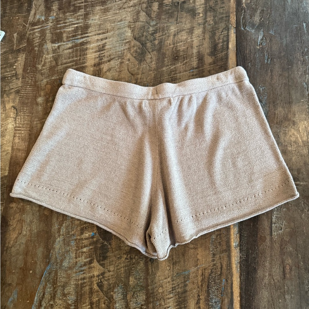 Barefoot Dreams CozyChic Ultra Lite Shorts - Picture 3 of 3